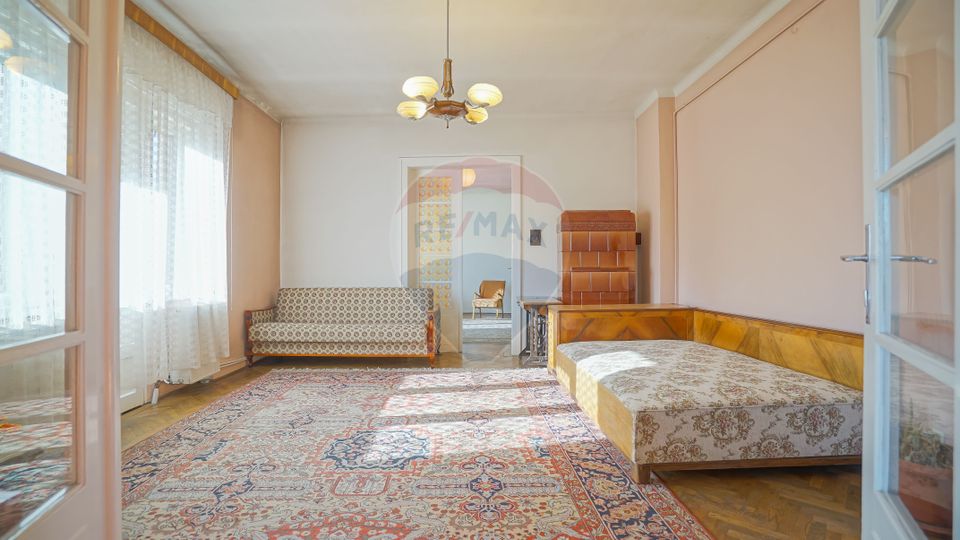REZERVAT! Apartament cu iz boem, în casă, Brașovul Vechi
