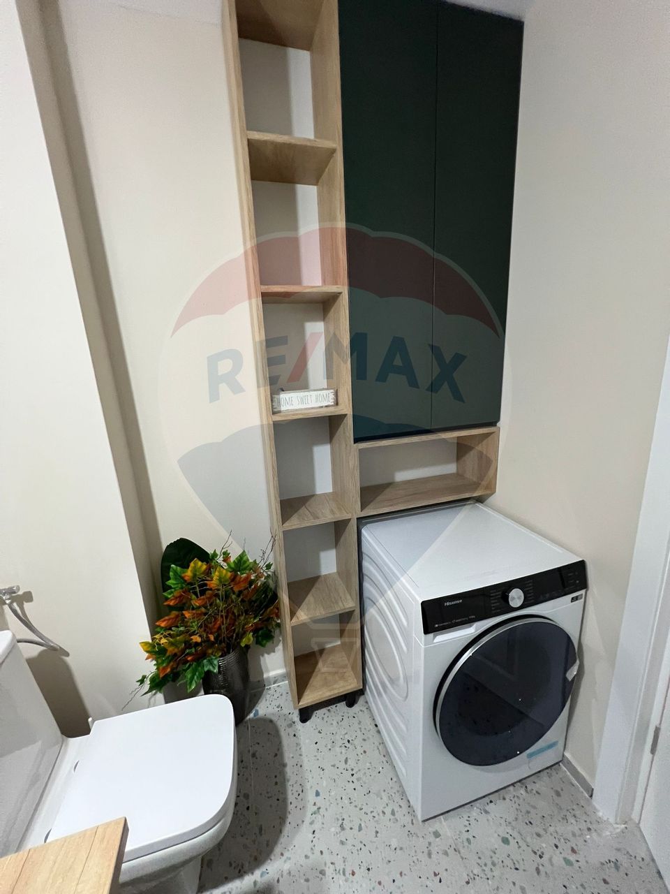 Apartament 3 camere de inchiriat