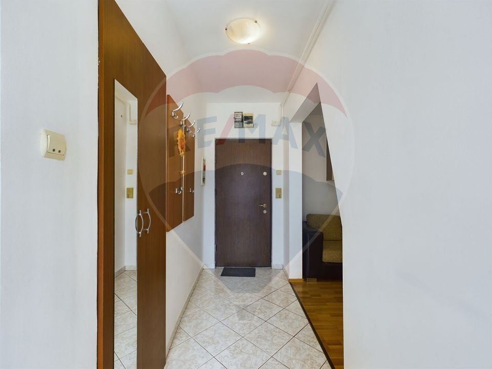 3 room Apartment for rent, Grivitei area