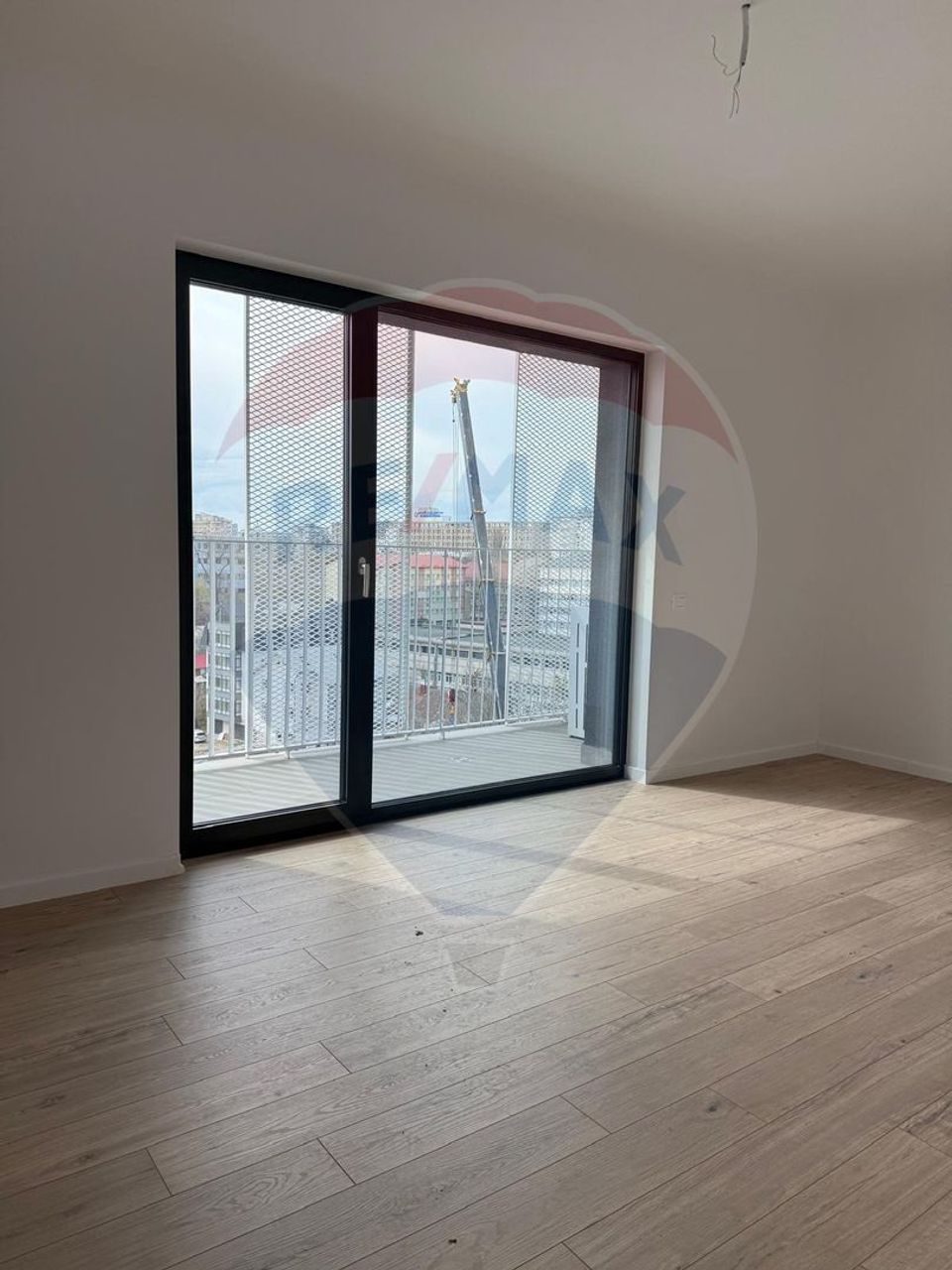 Apartament 3 CAMERE + parcare - AVANERA