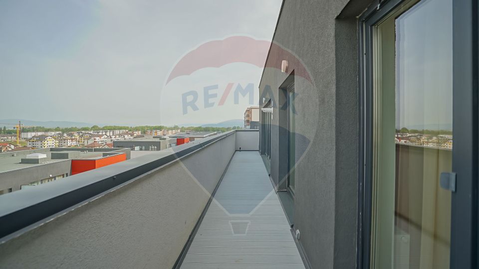 3 room Apartment for rent, Tractorul area