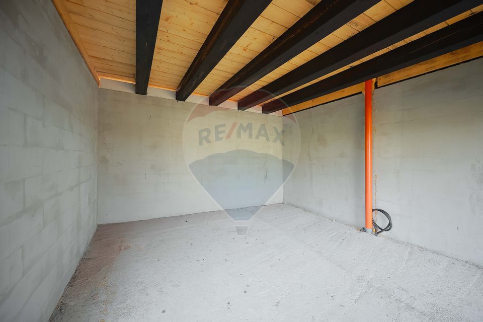 Casă P+M în construcție cu teren de 500 mp zona Aqua Park Venus