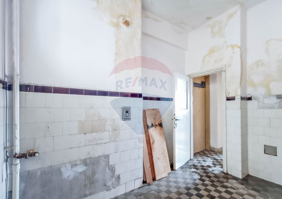 Vanzare Apartament 3 Camere, 2 Balcoane+2 Boxe, Universitate-P. Romana