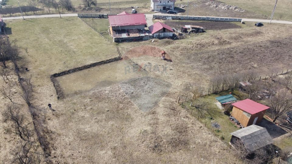 Land 3,591sqm Aghiresu-Fabrici / Strada Principala