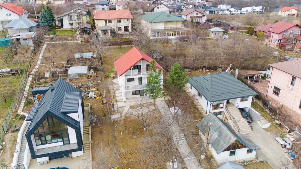 5 room House / Villa for sale