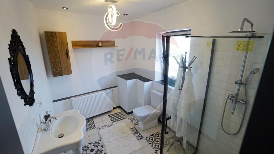 DE VANZARE Casa/Vila 10 camere BD Tomis