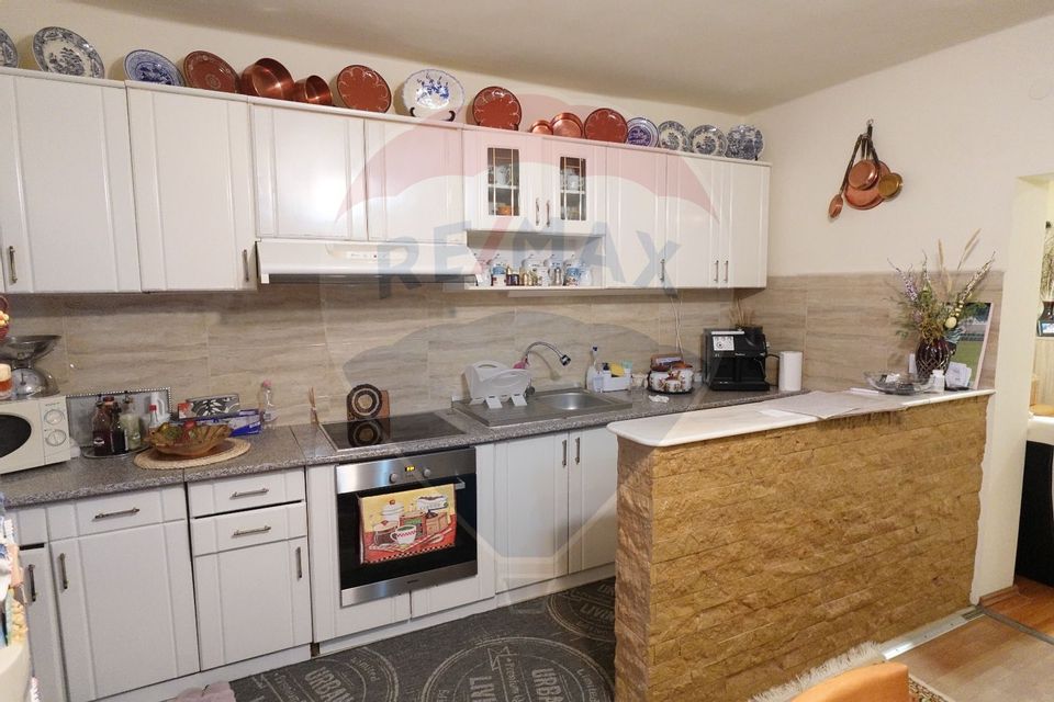 11 room House / Villa for sale