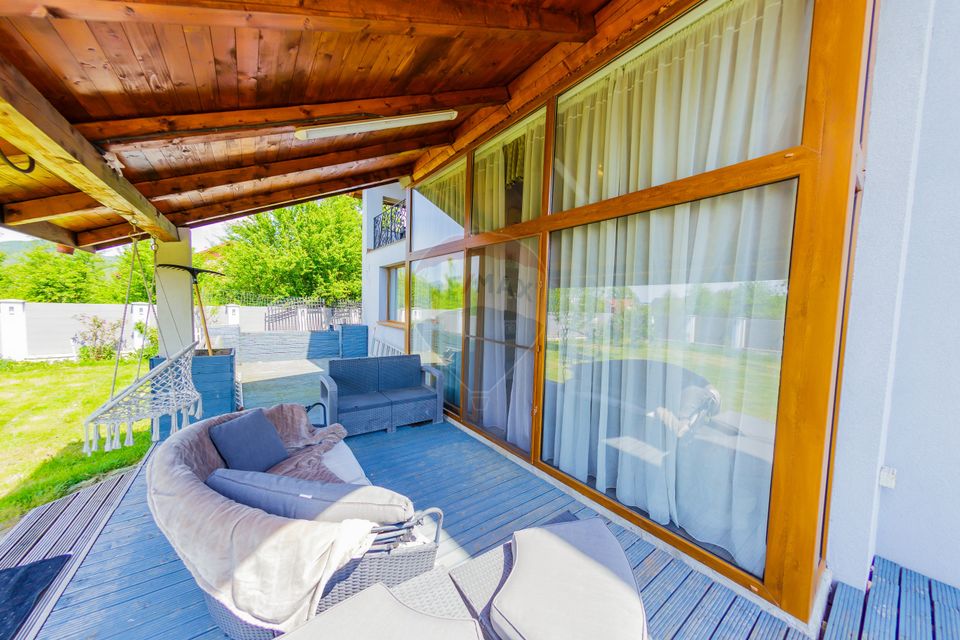 PROPRIETATE DEOSEBITA - Busag