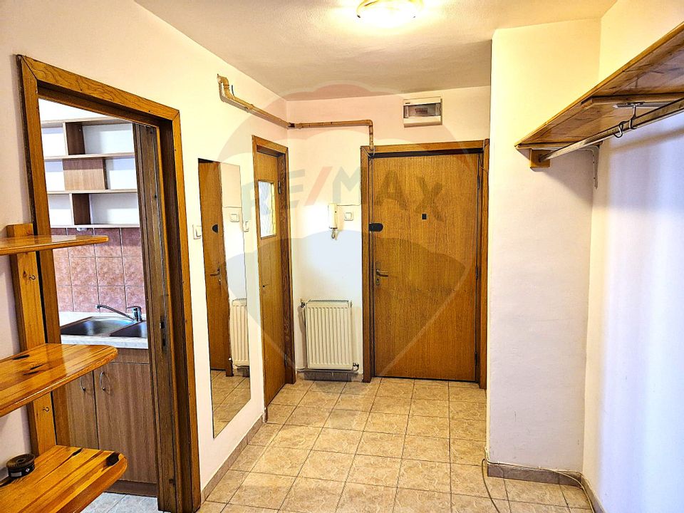 3 room Apartment for sale, 9 Mai area