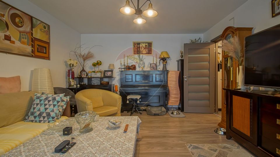 Vanzare apartament 2 camere cu suflet in Racadau-0%Comision Cumparator