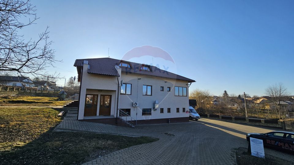 Complex comercial-cofetărie, patiserie pitzerie- Udești, Suceava