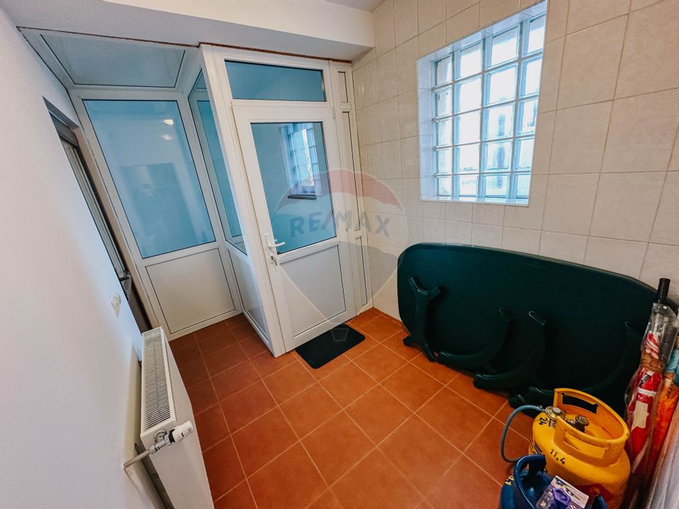 7 room House / Villa for sale