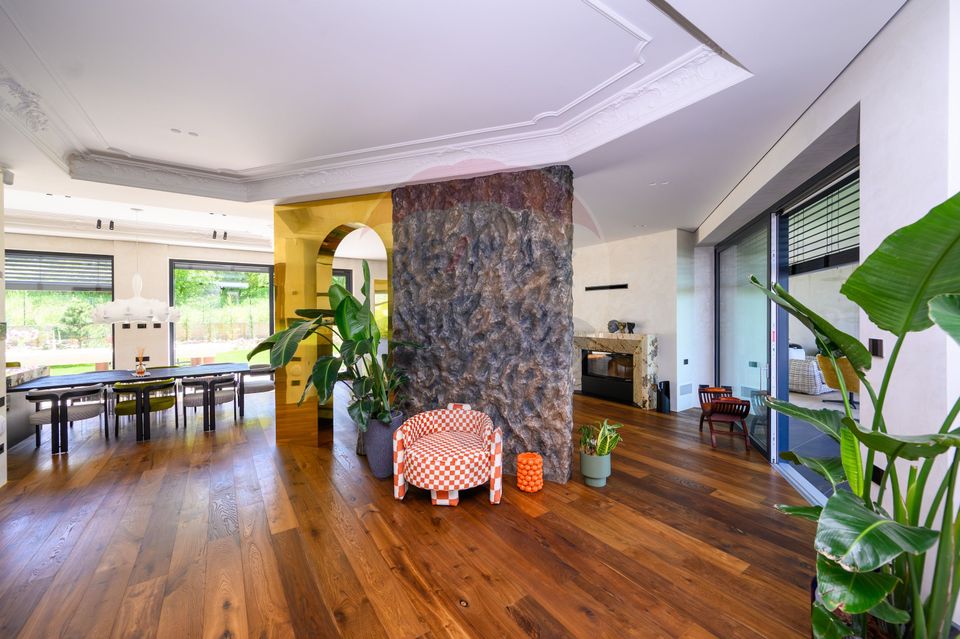 7 room House / Villa for sale, Faget area