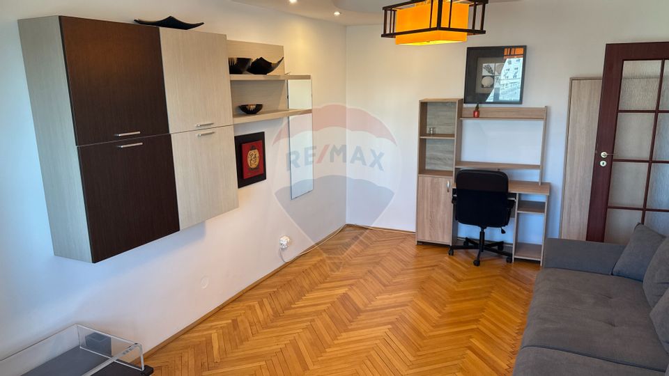 3 room Apartment for sale, Politehnica area