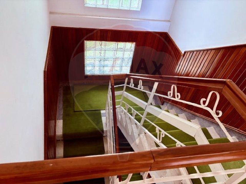 7 room House / Villa for sale