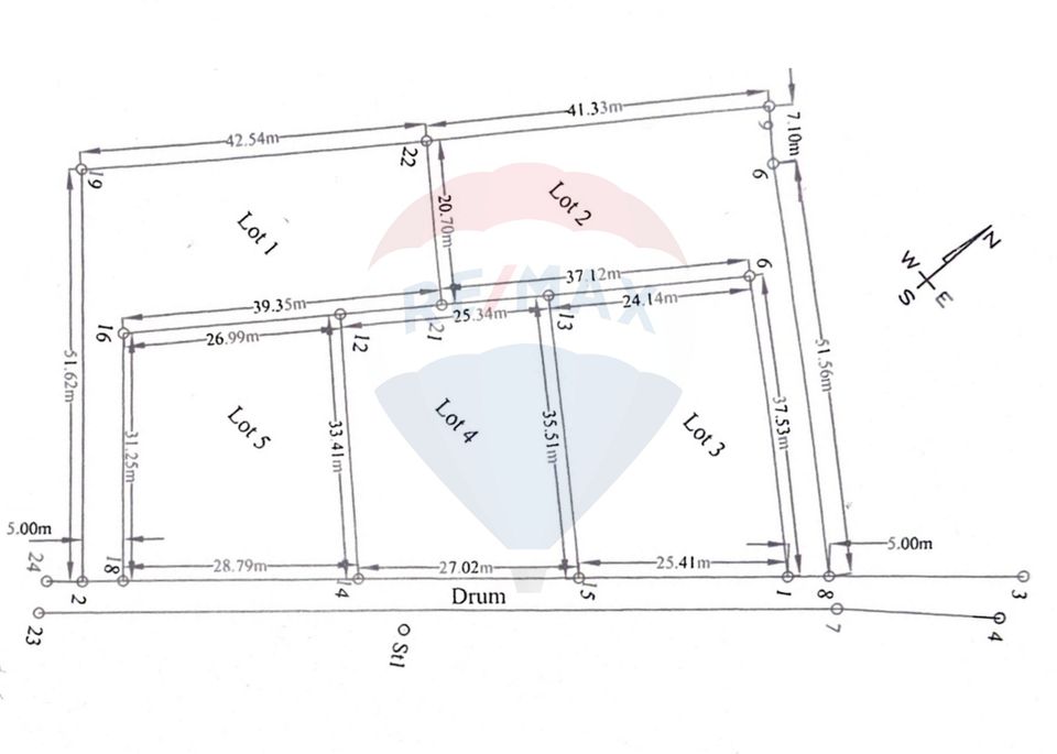 Land 2,700sqm Bran / Strada La mesteceni