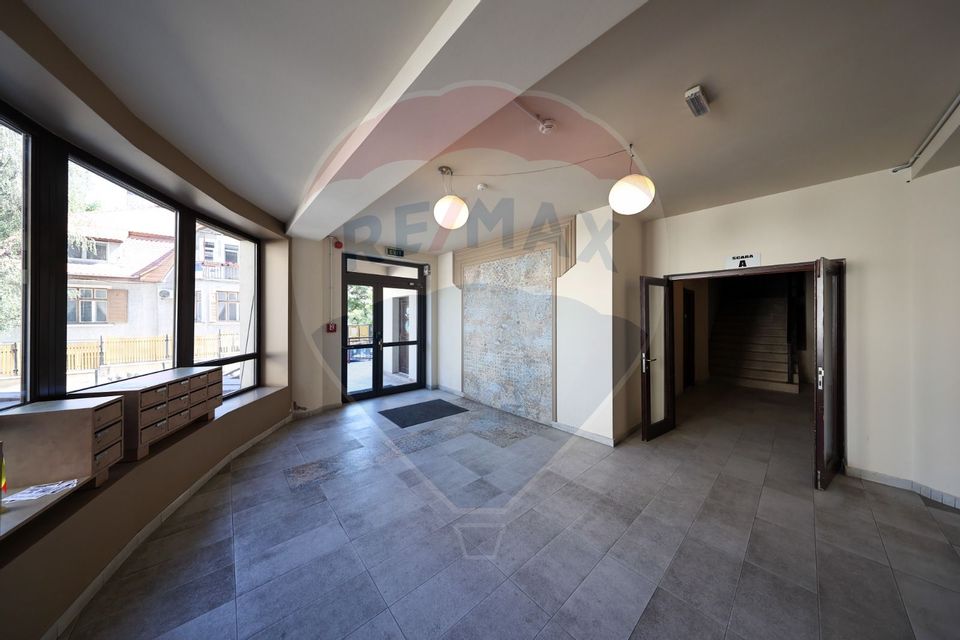 Apartament cu 3 camere, bloc exclusivist,  zona centrala, Brasov!