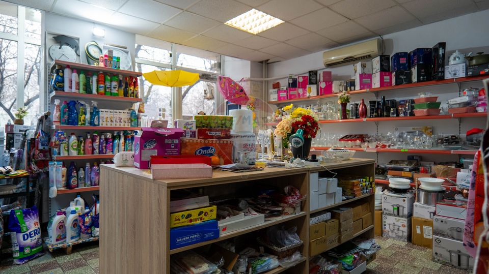 Spațiu comercial de 80mp de închiriat în zona P-ta Resita