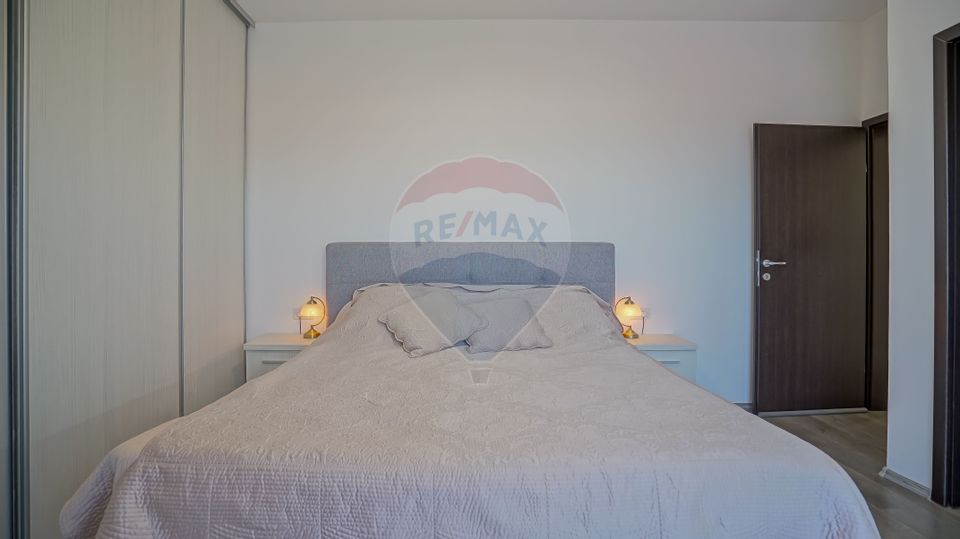 3 room Apartment for sale, Tractorul area