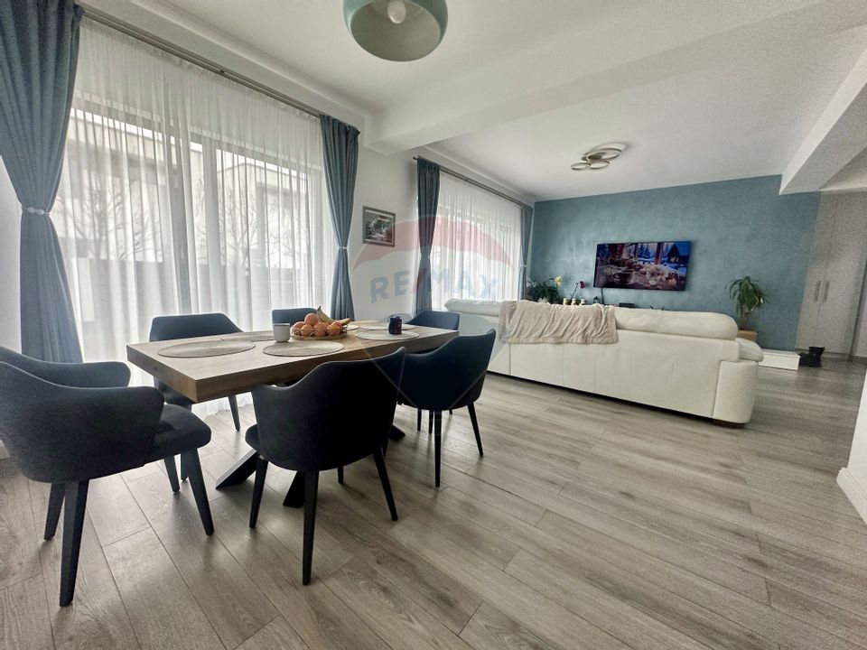 Vilă de vânzare - Tunari