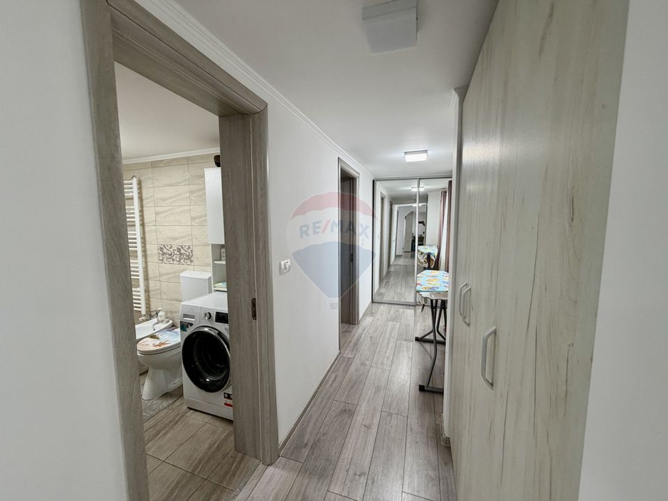 Casă / Vilă cu 4 camere de vânzare în zona Central