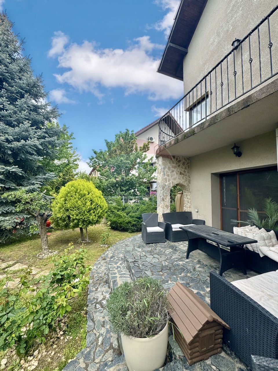 Casă / Vilă in Mogosoaia, strada Martha Bibescu