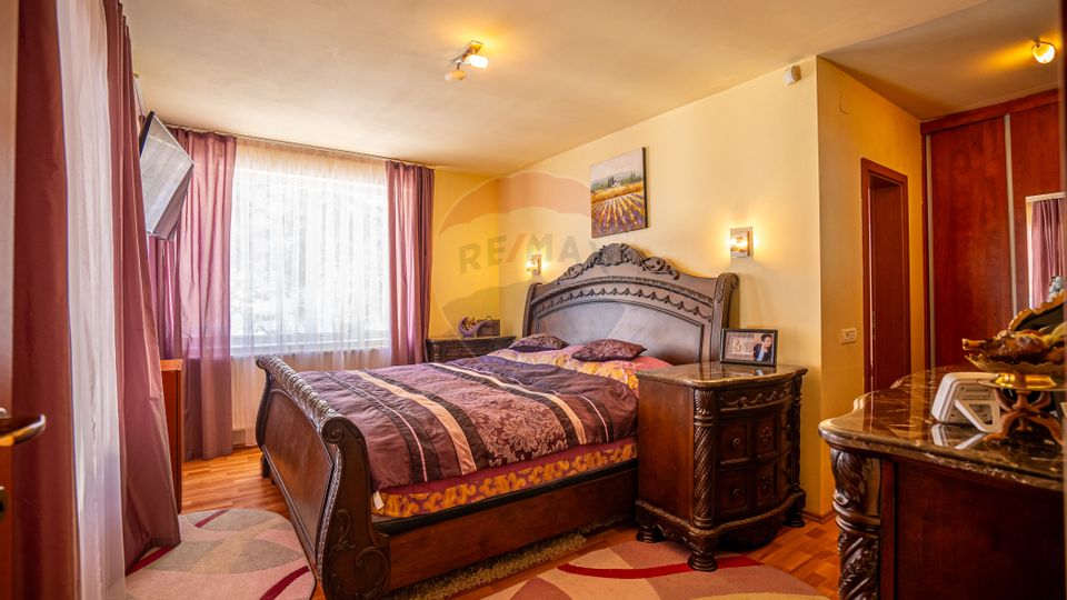 5 room House / Villa for sale