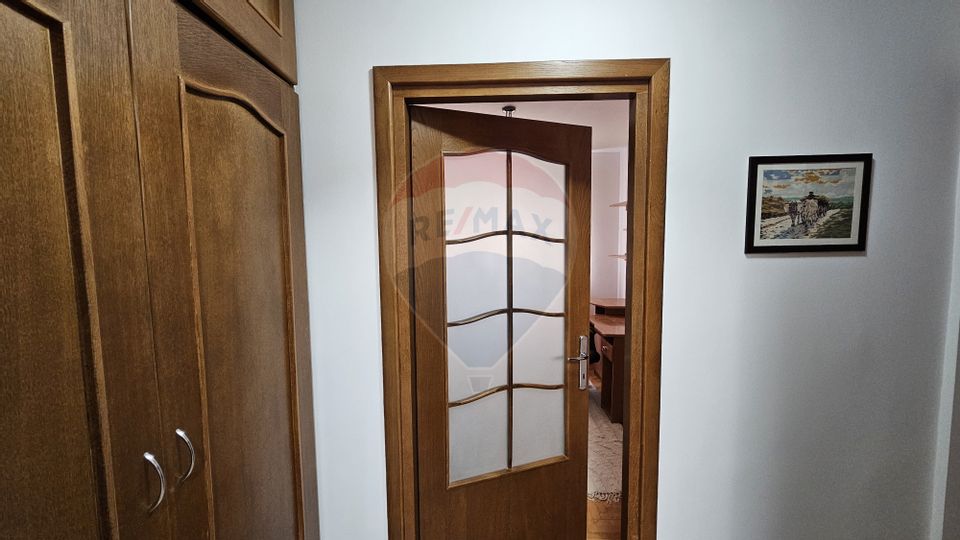 Apartament de lux  cu 3 camere de inchiriat în George Enescu, Suceava