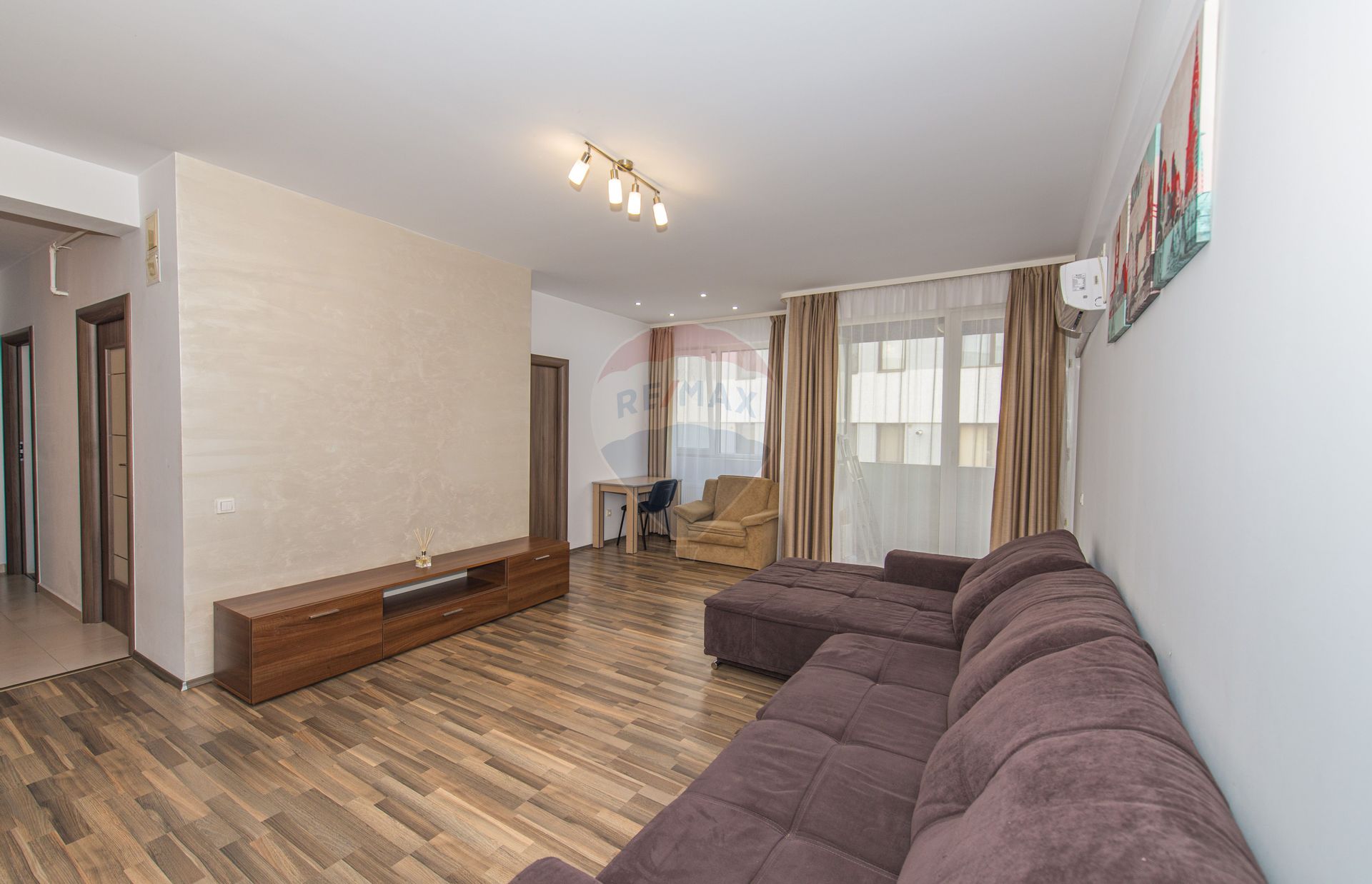 Apartament 2 camere vanzare in bloc de apartamente Bucuresti, Militari