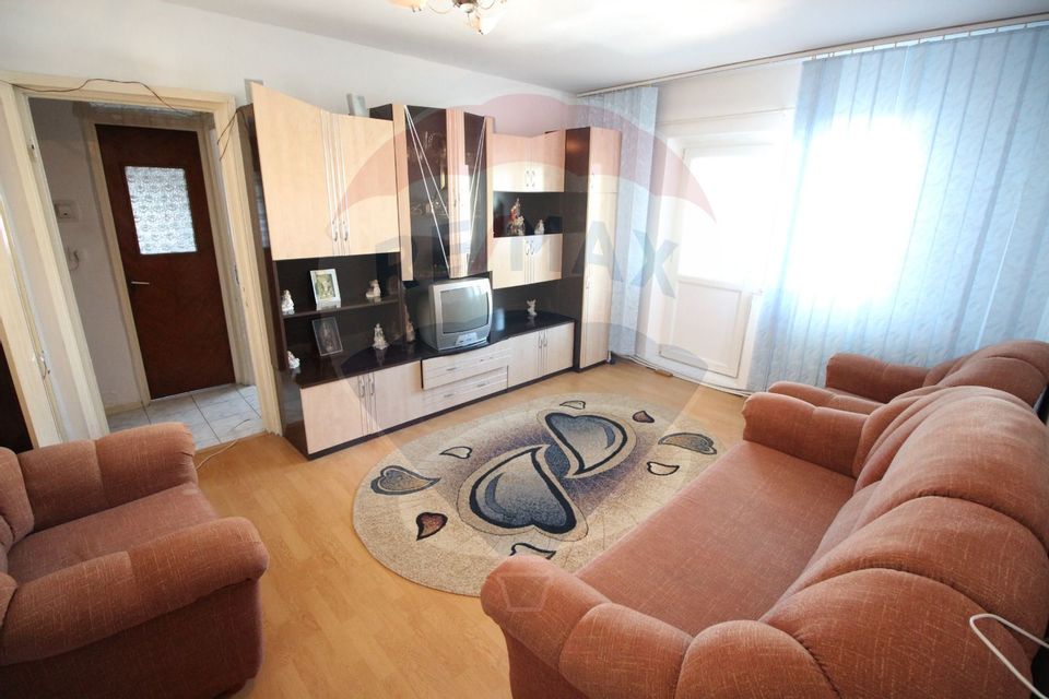 Apartament de vânzare, 2 camere, zona Narcisa