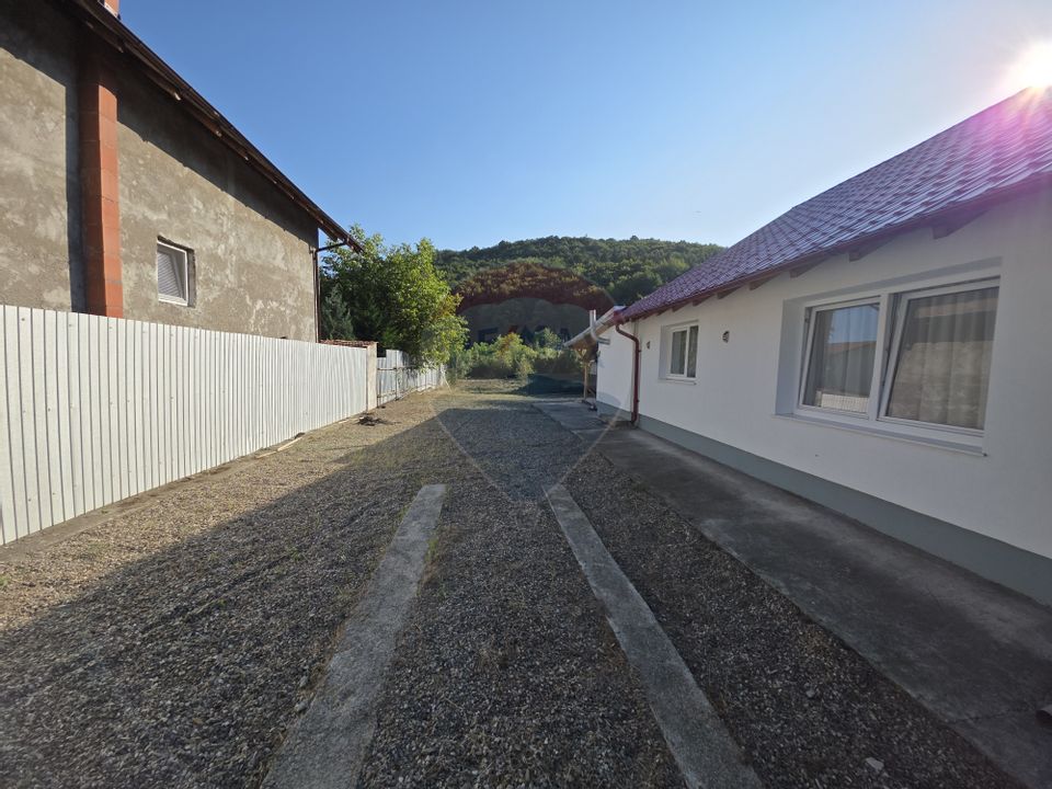 5 room House / Villa for sale