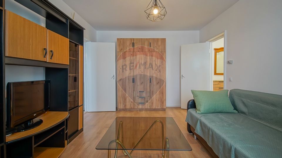 Apartament cu 2 camere de închiriat în zona Grivitei