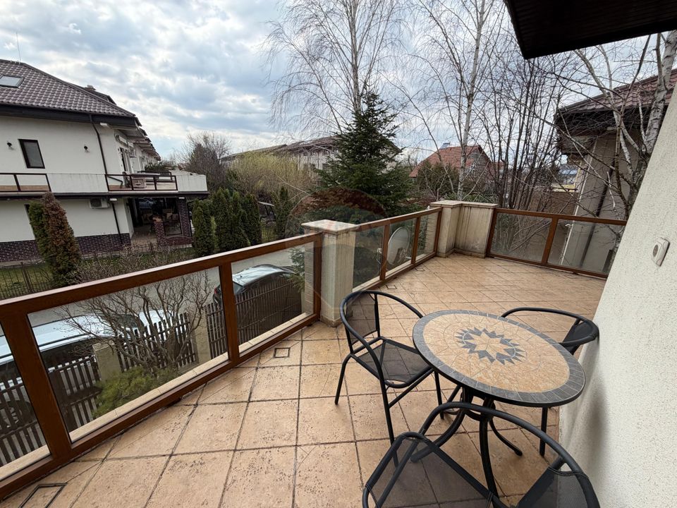 9 room House / Villa for sale