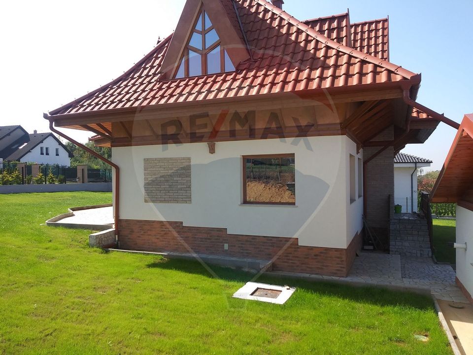 4 room House / Villa for rent, Dealuri Oradea area