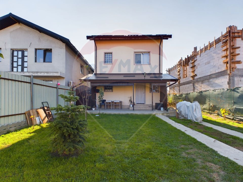 House / Villa with 4 rooms for sale Ilfov