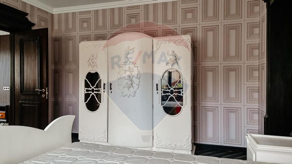 16 room House / Villa for sale, Parcul Carol area