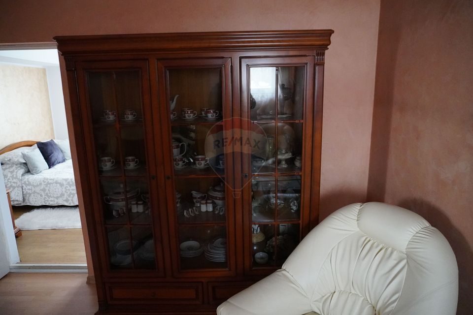 5 room House / Villa for sale