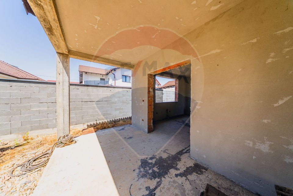 5 room House / Villa for sale