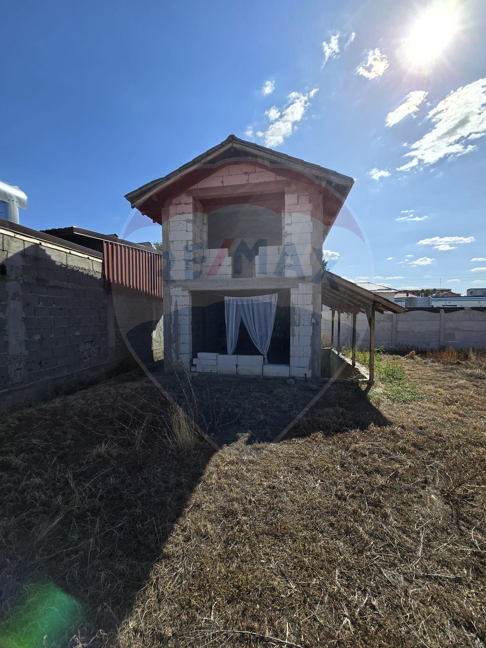 Casă / Vilă mobilata si utilata