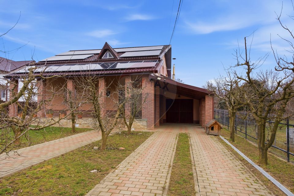 5 room House / Villa for sale