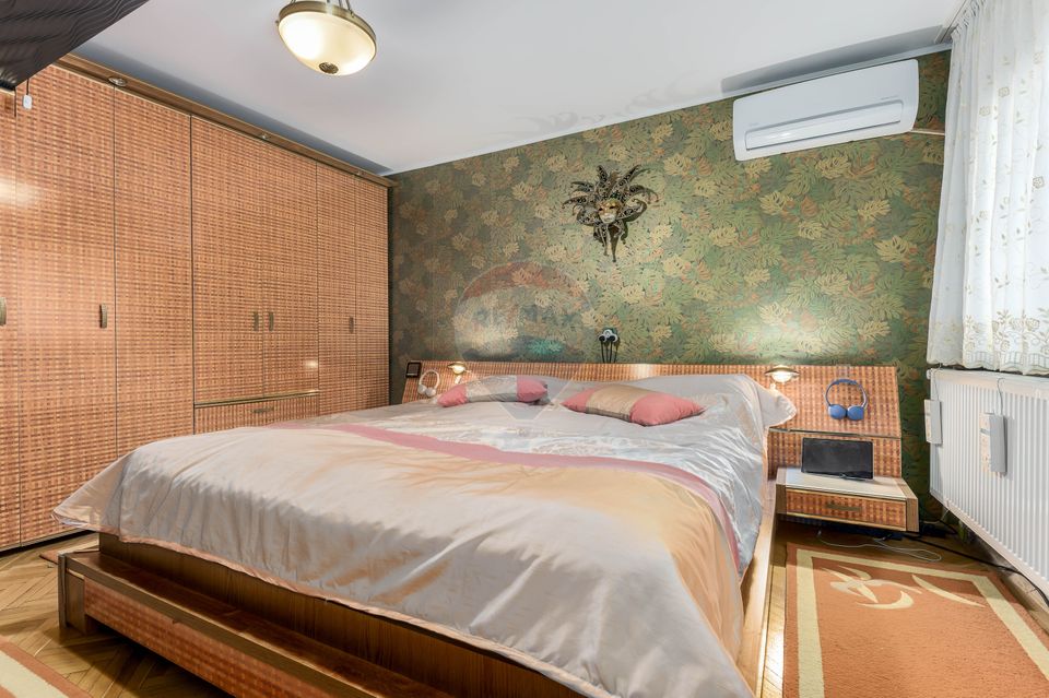 8 room House / Villa for sale, Kiseleff area