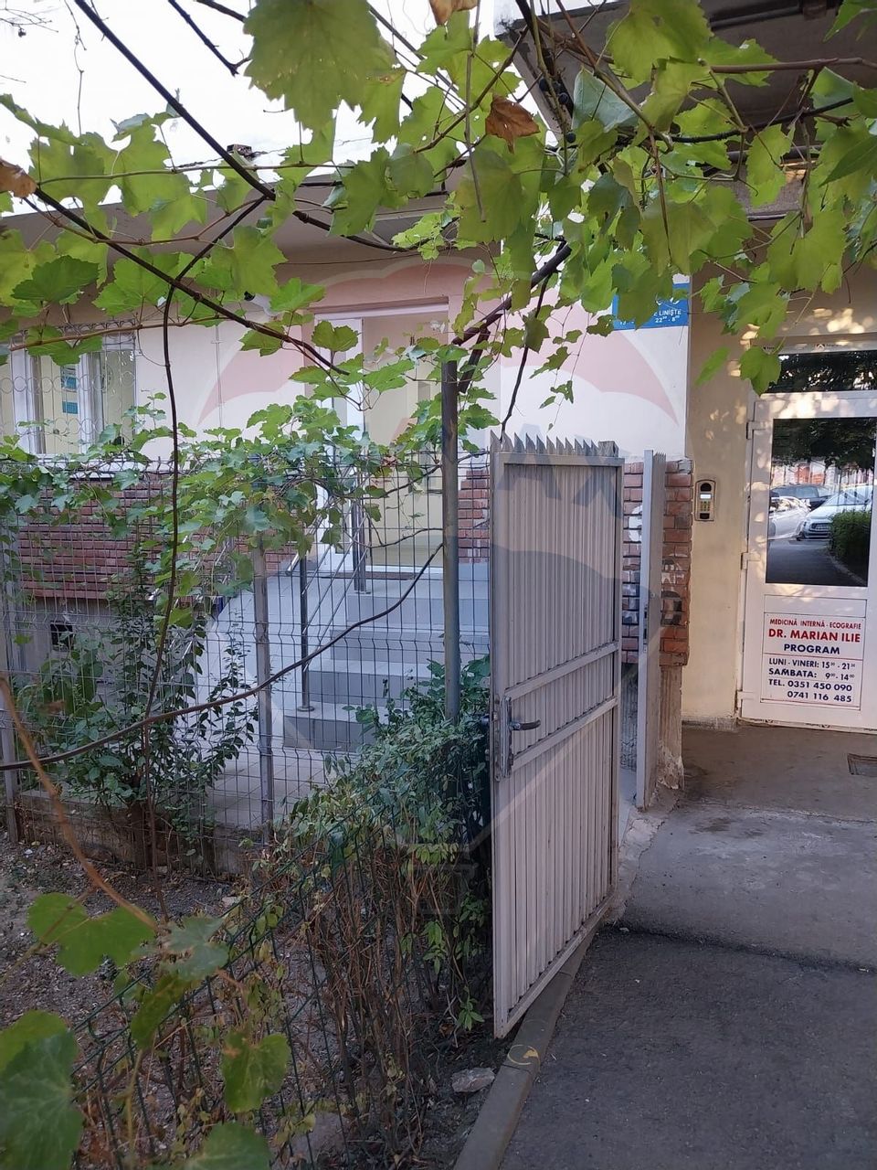 50sq.m Commercial Space for sale, Lapus area