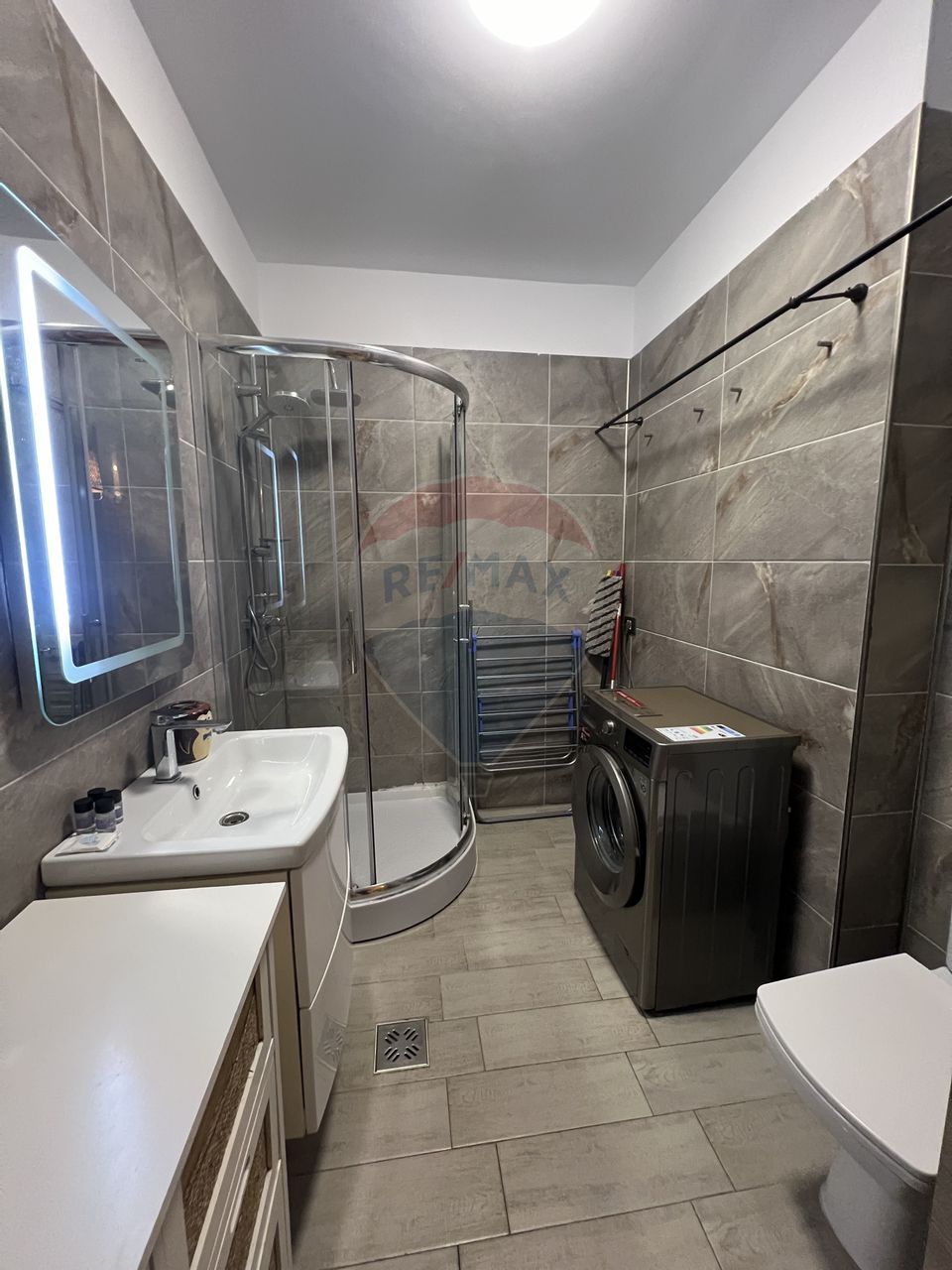 Apartament cu 2 camere de închiriat Alezzi Resort Constanta