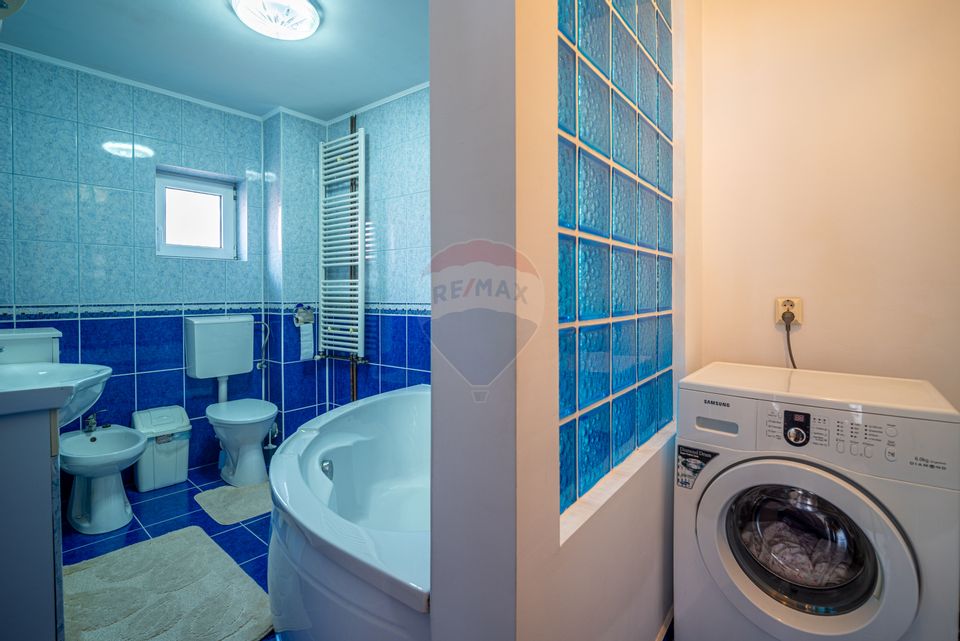 House FOR SALE in Bușteni, with superb views of the Bucegi Mountains