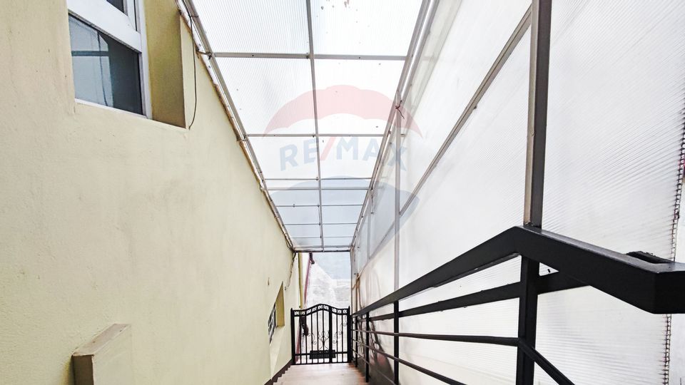 880sq.m Commercial Space for sale, Central area