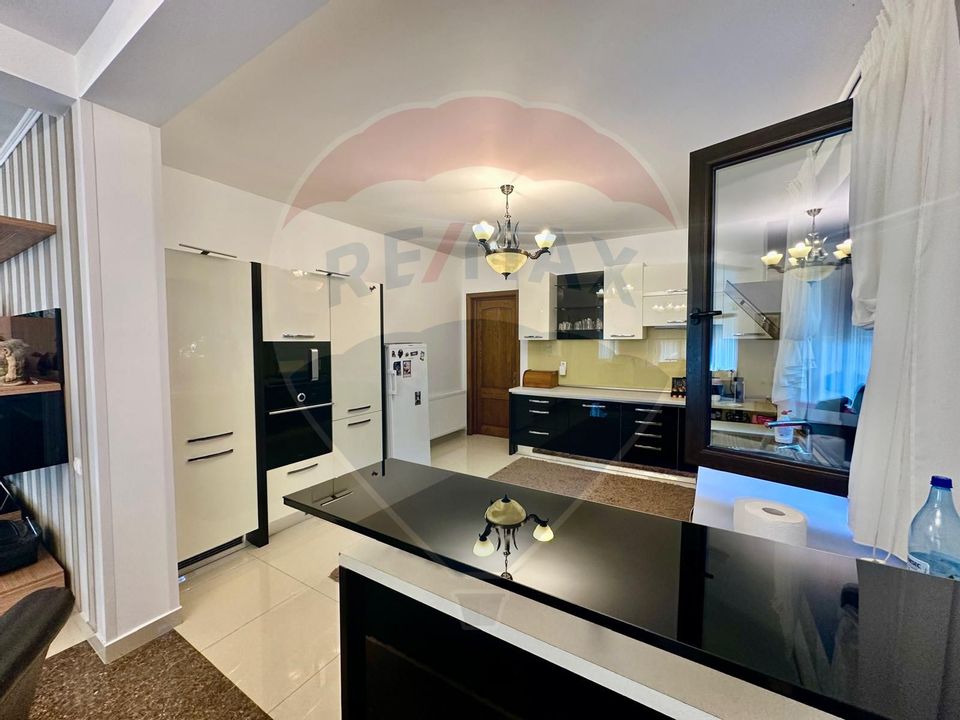 6 room House / Villa for sale