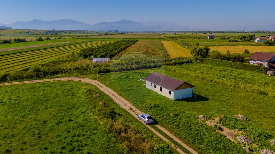 Land 700sqm Bod / Strada Garii