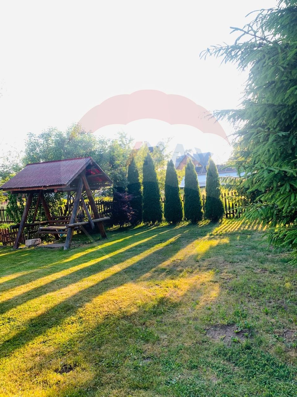 Casă / Vilă cu 9 camere de vânzare în zona Central