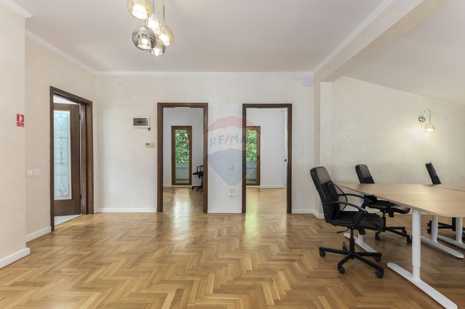 Offices 100sqm, in villa, for rent in Dorobanti area / Television