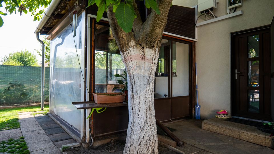 4 room House / Villa for sale